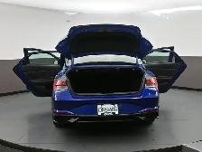 2023 Hyundai Elantra Luxury Leather, Sunroof, Apple/Android, Hea - Photo 55