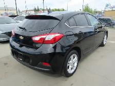2018 Chevrolet Cruze HB 1.4L LT Carplay / Backup Camera / Heated - Photo 6