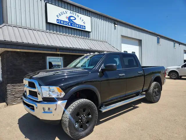 2018 Ram 2500 Crew Cab 4X4 ST 6.7L MANUAL - Rebuilt Title