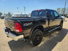 2018 Ram 2500 Crew Cab 4X4 ST 6.7L MANUAL - Rebuilt Title - Photo 4