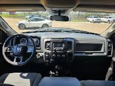 2018 Ram 2500 Crew Cab 4X4 ST 6.7L MANUAL - Rebuilt Title - Photo 11