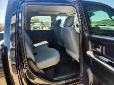 2018 Ram 2500 Crew Cab 4X4 ST 6.7L MANUAL - Rebuilt Title - Photo 15