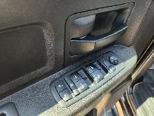 2018 Ram 2500 Crew Cab 4X4 ST 6.7L MANUAL - Rebuilt Title - Photo 16
