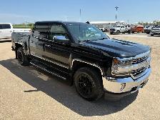 2017 Chevrolet 1500 Crew Cab 4X4 LTZ 5.3L - Rebuilt Title - Photo 3