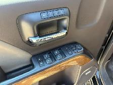 2017 Chevrolet 1500 Crew Cab 4X4 LTZ 5.3L - Rebuilt Title - Photo 16