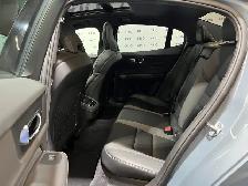 2022 Volvo S60 - Photo 16