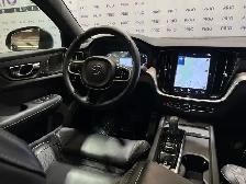 2022 Volvo S60 - Photo 28