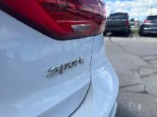 2018 Hyundai Elantra Sport Sport! HTD Leather, NAV! - Photo 9