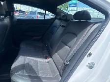 2018 Hyundai Elantra Sport Sport! HTD Leather, NAV! - Photo 10