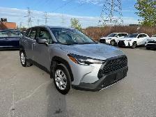 2024 Toyota Corolla Cross L FWD, ONE OWNER, NO ACCIDENT - Photo 3