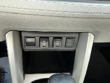 2024 Toyota Corolla Cross L FWD, ONE OWNER, NO ACCIDENT - Photo 13