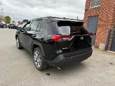2025 Toyota RAV4 XLE AWD, PREMIUM, LEATHER, SUNROOF - Photo 6