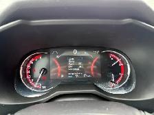 2025 Toyota RAV4 XLE AWD, PREMIUM, LEATHER, SUNROOF - Photo 18