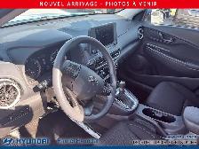 2022 Hyundai Kona 2.0L Essential AWD - Photo 4