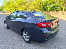 2018 Chevrolet Cruze LT Auto 4dr Sedan Automatic - Photo 4
