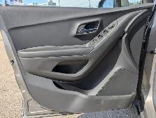 2022 Chevrolet Trax LT - Photo 16