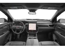 2025 GMC Acadia - Photo 5