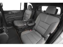 2025 GMC Acadia - Photo 10