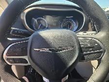 2024 Chrysler Grand Caravan SXT - Photo 13