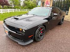 2017 Dodge Challenger SRT Hellcat Remote Starter! Sunroof! Ht... - Photo 3