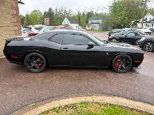 2017 Dodge Challenger SRT Hellcat Remote Starter! Sunroof! Ht... - Photo 7
