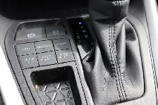 2025 Toyota RAV4 XLE AWD - Photo 15