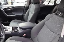 2025 Toyota RAV4 XLE AWD - Photo 19