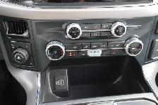 2025 Ford F-150 XLT - Photo 10