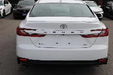2026 Toyota Camry SE Hybrid - Photo 4