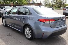 2025 Toyota Corolla LE Plus Sunroof - Photo 4