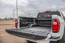 2026 GMC Canyon Denali - Photo 8