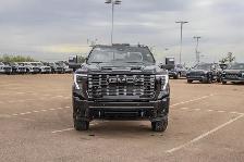 2026 GMC Sierra 3500HD Denali Ultimate - Photo 3