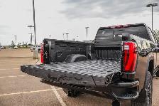 2026 GMC Sierra 3500HD Denali Ultimate - Photo 8