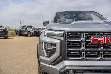 2026 GMC Canyon AT4 - Photo 11