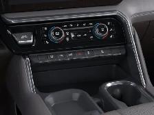 2026 GMC Sierra 3500HD Denali - Photo 23