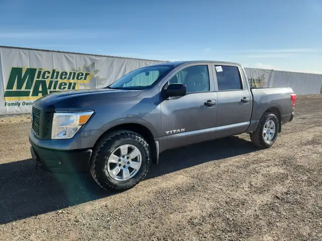 2017 Nissan Titan