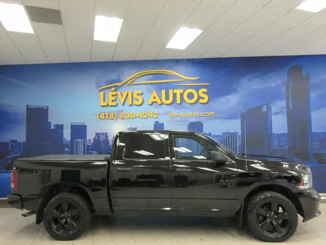 RAM 1500 CLASSIC 2021 CREW-CAB BOITE 5'7' V6 3.6L 4X4 76 000 KM
