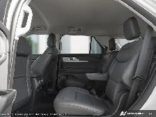 2026 Ford Explorer Active | Heated Steering Wheel | Rear Cam - Photo 22