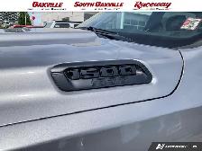 2025 Ram 1500 SPORT | CREW | CLEAN CARFAX | 1 OWNER | SPRAY IN | - Photo 9