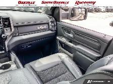 2025 Ram 1500 SPORT | CREW | CLEAN CARFAX | 1 OWNER | SPRAY IN | - Photo 25