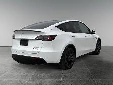 2022 Tesla Model Y Performance / AWD - Photo 7