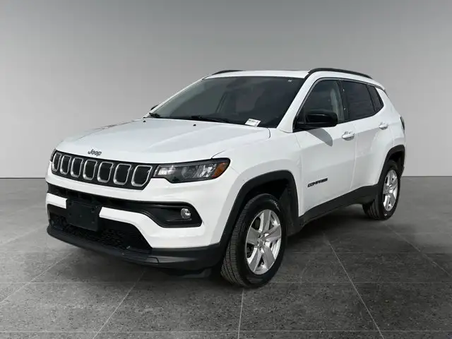 2022 Jeep Compass North / 4WD