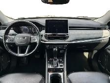 2022 Jeep Compass North / 4WD - Photo 13