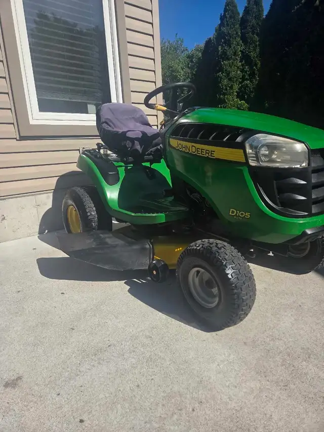 john deere d105 lawn tractor