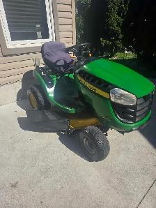 john deere d105 lawn tractor - Photo 2
