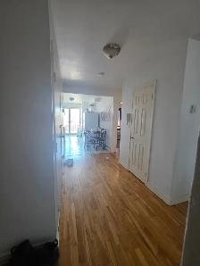 Spacious 5 1/2 – First Floor Apartment in Chomedey, Laval - Photo 3