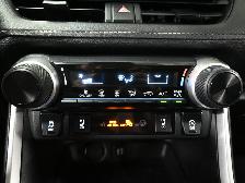 2024 Toyota RAV4 LE Radar Cruise Lane Assist Blind Spot - Photo 19