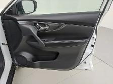 2015 Nissan Rogue SL | AWD | LTHR | HTD SEATS | PWR SEATS | PANO - Photo 47