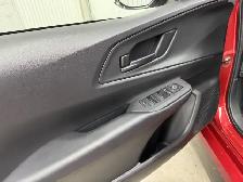 Toyota Prius hybride branchable SE 2025 à vendre - Photo 16