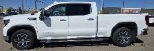 2025 GMC Sierra 1500 SLT Crew Cab - Photo 2